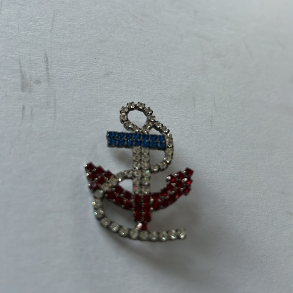 Vintage Anchor Rhinestone Brooch - Picture 3 of 3